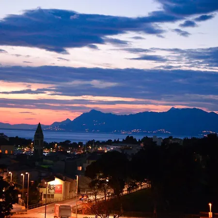 Lägenhet Sopta Makarska