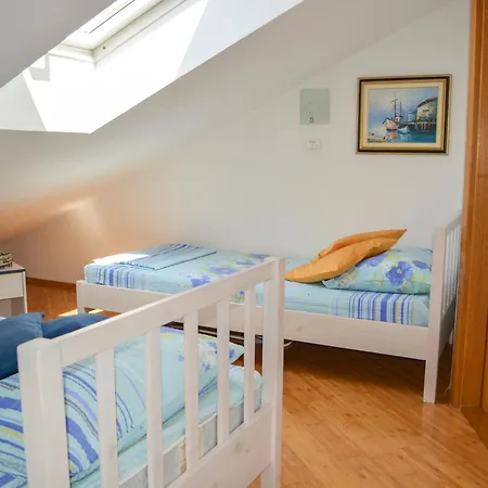 Apartament Sopta *
